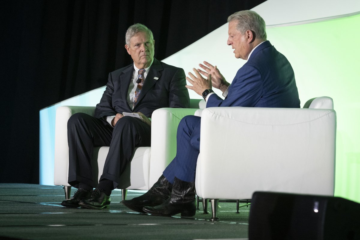 U.S. Agriculture Secretary Tom Vilsack and former U.S. Vice President Al Gore have a kick-off plenary discussion during the AIM for Climate Summit in Washington, D.C. on Monday, May 8, 2023. The Summit is an event “for the partners, by the partners” to raise ambition, build collaborations, and share knowledge on climate-smart agriculture and food systems innovation in the lead-up to COP28. AIM for Climate partners have shaped the Summit agenda through hosting high-level plenaries, breakout sessions, interactive exhibits, and site tours. (USDA photo by Tom Witham)